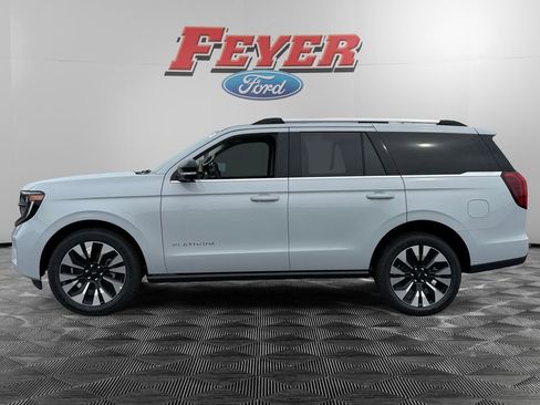 New 2026 Ford Expedition Platinum w/ Driver's Package AWD/4WD image 2