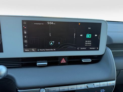 Certified 2024 Hyundai Ioniq 5 Limited image 17