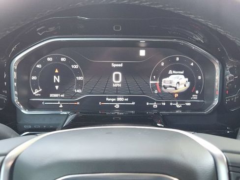 Used 2025 GMC Sierra 1500 SLT w/ SLT Premium Plus Package RWD image 16