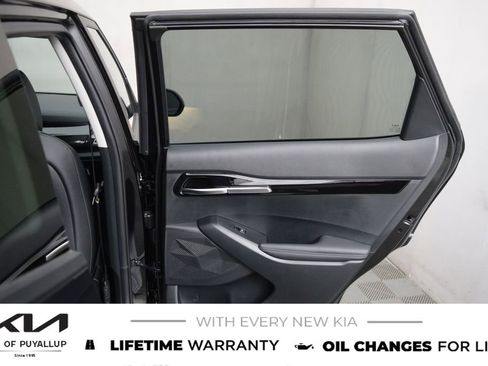 New 2026 Kia Seltos S image 13