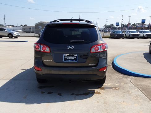Used 2012 Hyundai Santa Fe SE image 6