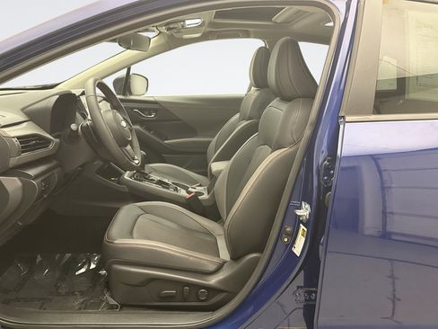 Used 2025 Subaru Crosstrek 2.5i Limited AWD/4WD image 11