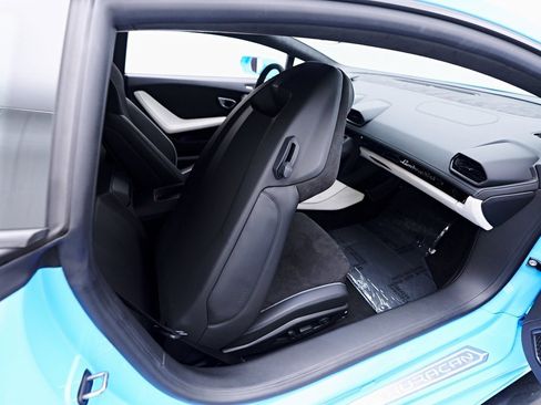 Used 2023 Lamborghini Huracan EVO image 54