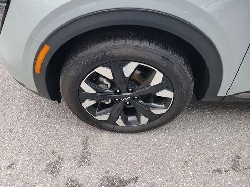 Used 2024 Kia Sportage X-Line w/ X-Line Premium Package image 5