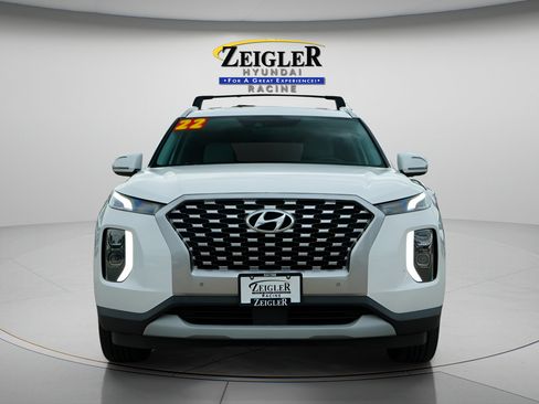 Certified 2022 Hyundai Palisade SEL w/ Premium Package AWD/4WD image 2