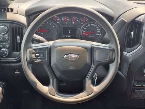 Used 2020 Chevrolet Silverado 1500 Custom Trail Boss w/ Custom Convenience Package AWD/4WD image 23