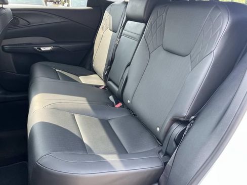 Used 2025 Lexus RX 350 Premium w/ Accessory Package (Z1) FWD image 21