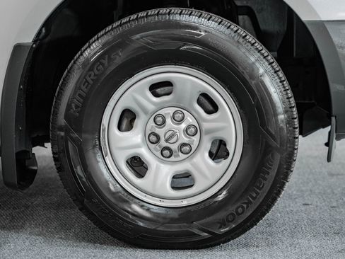 Used 2018 Nissan Frontier S image 15