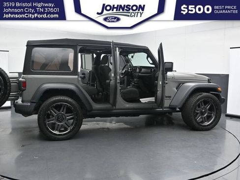 Used 2023 Jeep Wrangler Unlimited Sport AWD/4WD image 38