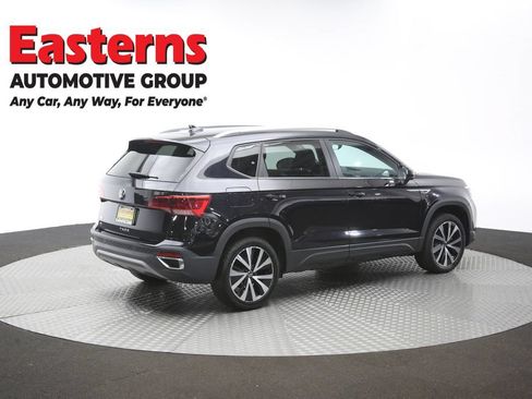 Used 2024 Volkswagen Taos SE FWD image 39