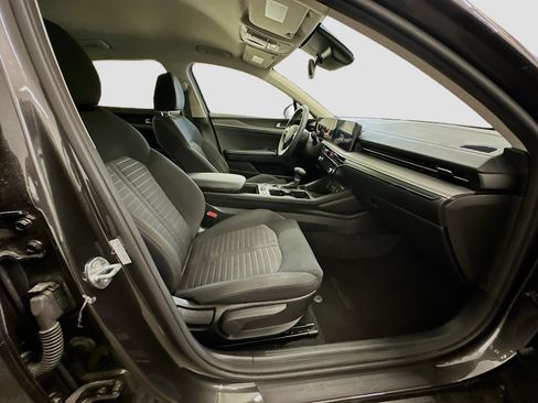 Used 2025 Kia K5 LXS image 32