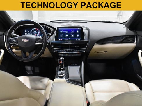 Used 2023 Cadillac CT5 Luxury image 2