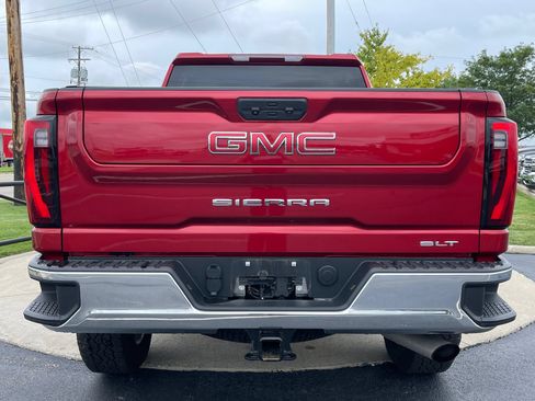 Used 2025 GMC Sierra 2500 SLT AWD/4WD image 6