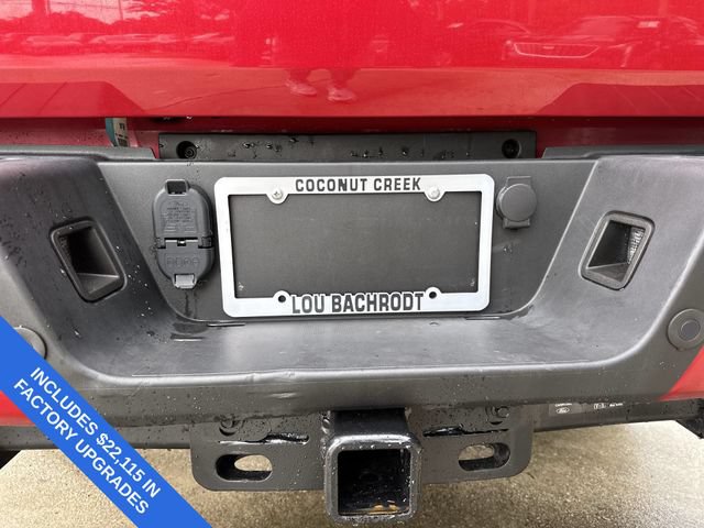 Used 2022 Ford F250 Lariat w/ Black Appearance Package AWD/4WD image 13