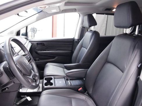Certified 2025 Honda Odyssey EX-L image 15
