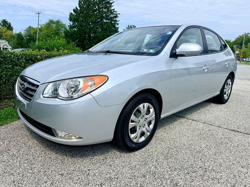 Used 2009 Hyundai Elantra GLS FWD image 8