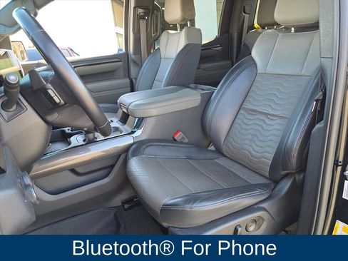 Used 2023 Chevrolet Silverado 1500 ZR2 AWD/4WD image 18