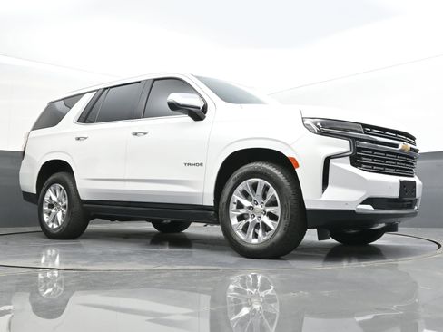 Used 2023 Chevrolet Tahoe Premier AWD/4WD image 46