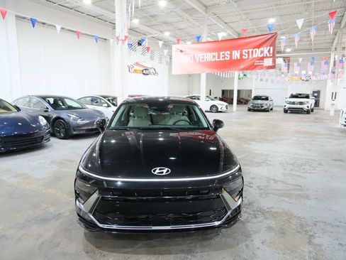 Used 2024 Hyundai Sonata SEL image 3