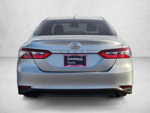 Used 2021 Toyota Camry LE w/ Carpet Mat Package (TMS) image 6