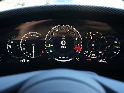 Used 2026 Porsche 911 GT3 RWD image 14
