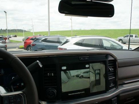 New 2025 Ford F250 King Ranch w/ Chrome Package image 31