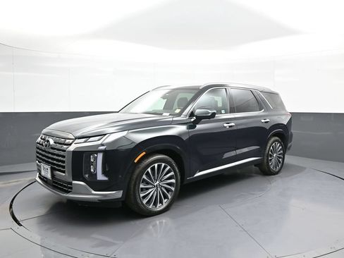 Certified 2025 Hyundai Palisade Calligraphy AWD/4WD image 10