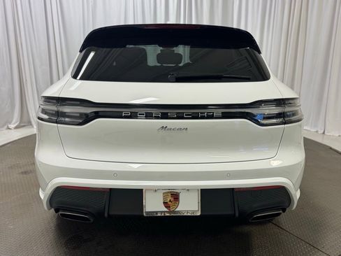 Used 2026 Porsche Macan AWD/4WD image 33