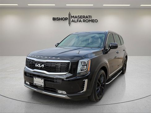 Used 2022 Kia Telluride SX w/ SX Prestige Package image 3
