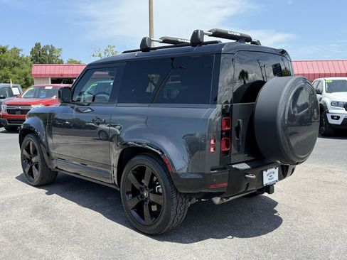Used 2023 Land Rover Defender 90 X-Dynamic SE AWD/4WD image 6
