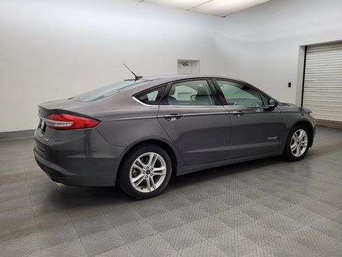 Used 2018 Ford Fusion S FWD image 10