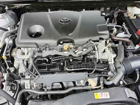 Used 2020 Toyota Camry SE image 28