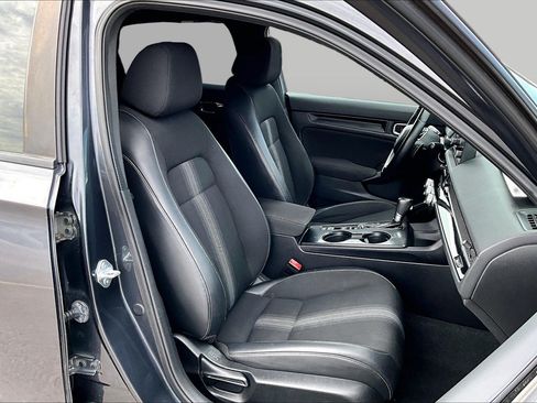 Used 2022 Honda Civic Sport image 5