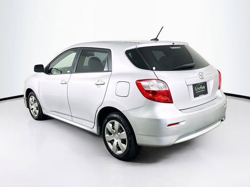 Used 2011 Toyota Matrix image 5