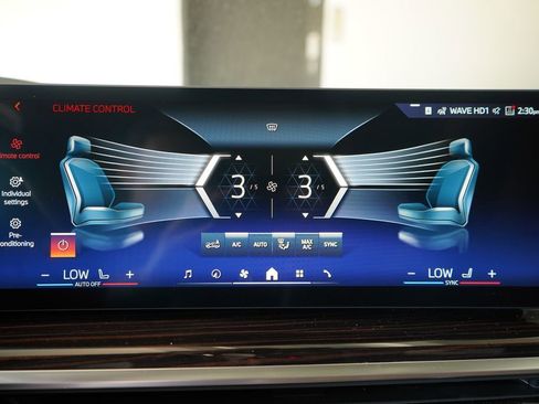 New 2026 BMW X5 xDrive50e w/ Parking Assistance Package image 18