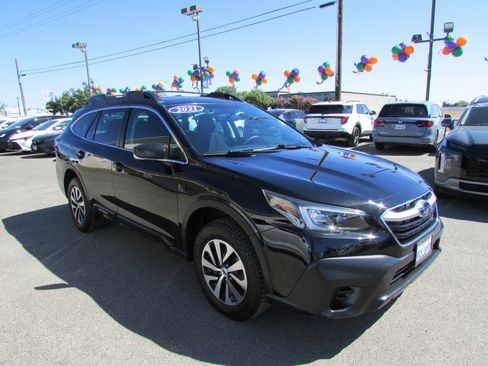 Used 2021 Subaru Outback AWD/4WD image 2