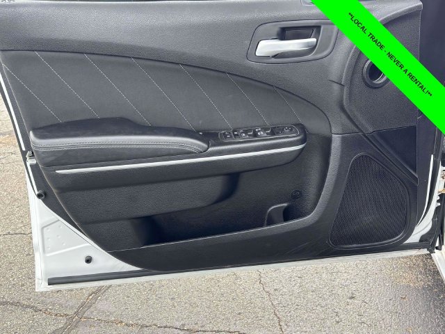 Used 2023 Dodge Charger SXT AWD/4WD image 10