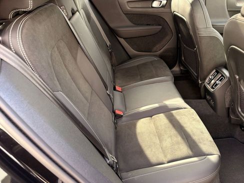 Certified 2023 Volvo C40 P8 Recharge Ultimate image 26