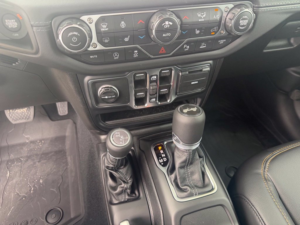 New 2027 Jeep Wrangler Unlimited Sahara AWD/4WD image 16