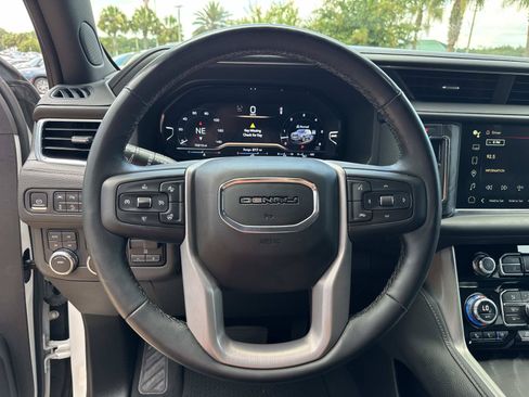 Used 2023 GMC Yukon XL Denali w/ Max Trailering Package AWD/4WD image 27