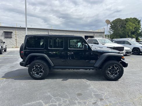 Used 2023 Jeep Wrangler Unlimited Rubicon 4xe w/ Steel Bumper Group AWD/4WD image 10
