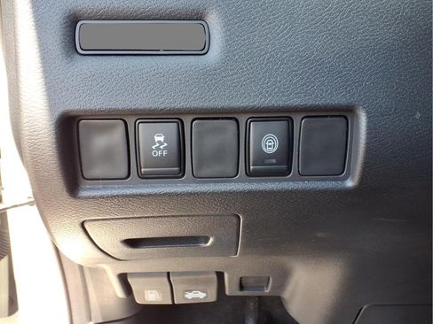 Certified 2024 Nissan Murano SV w/ SV Midnight Edition Package AWD/4WD image 22