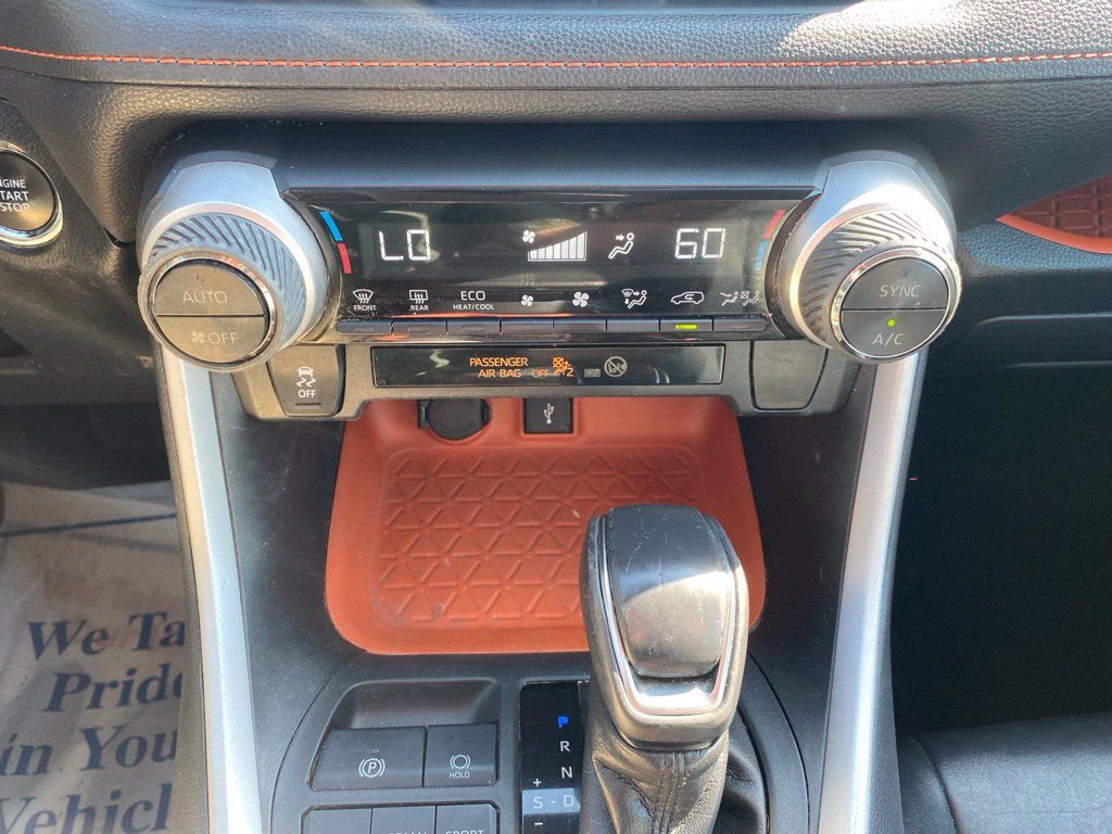Used 2020 Toyota RAV4 Adventure AWD/4WD image 24