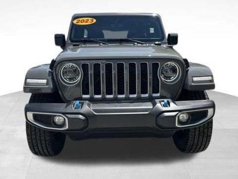 Used 2023 Jeep Wrangler Unlimited Sahara w/ Cold Weather Group AWD/4WD image 11
