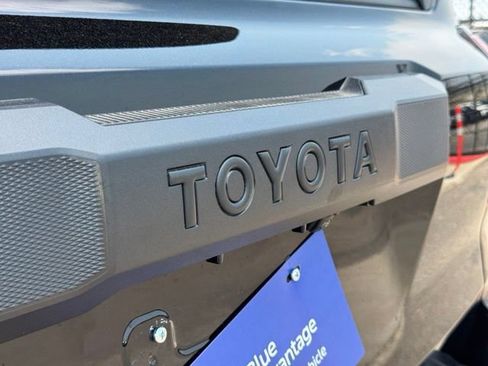 Used 2026 Toyota 4Runner TRD Off-Road Premium AWD/4WD image 20