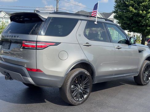 Used 2018 Land Rover Discovery HSE Luxury AWD/4WD image 6