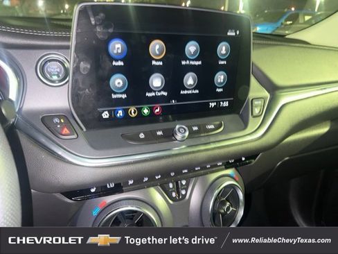 Certified 2025 Chevrolet Blazer LT image 9