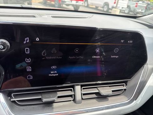 Certified 2026 Chevrolet Trax LT FWD image 18