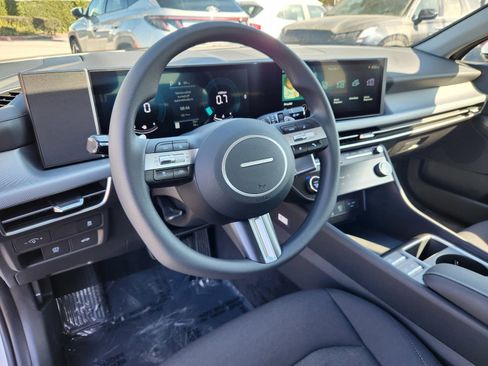New 2025 Hyundai Sonata SEL image 23
