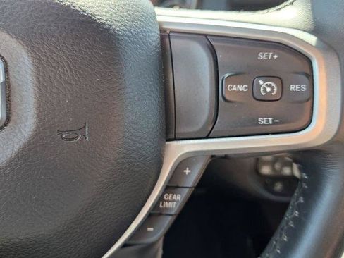 Used 2019 RAM 1500 Big Horn AWD/4WD image 34